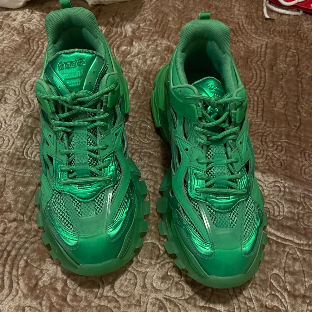 Balenciaga men tennis shoes‎